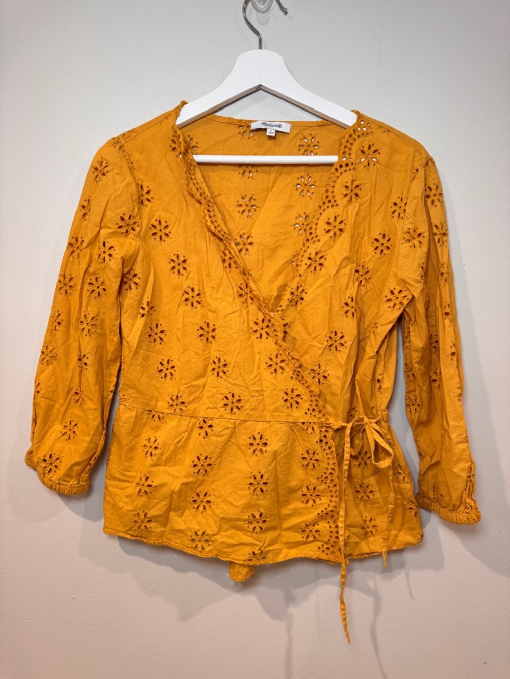 *DAMAGED Madewell Mustard Eyelet Peplum Top Women’s Small Boho Wrap Blouse